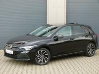 Volkswagen Golf 8 Life 2.0 TDI ACC Kamera Matrix AHK Panor Hessen - Aßlar Vorschau