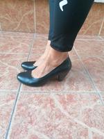 Lasocki neuwertige sehr bequeme lederne Pumps 38 schwarz Bayern - Regensburg Vorschau