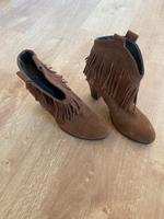 Stiefeletten Größe 39 NEU Hessen - Lich Vorschau