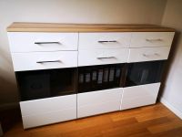 Schrank/ Sideboard Hochglanz weiß und Nussbaum Wandsbek - Hamburg Jenfeld Vorschau