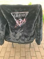 Kuscheljacke Bomberjacke Stil GUESS Größe s/m Bayern - Altdorf bei Nürnberg Vorschau