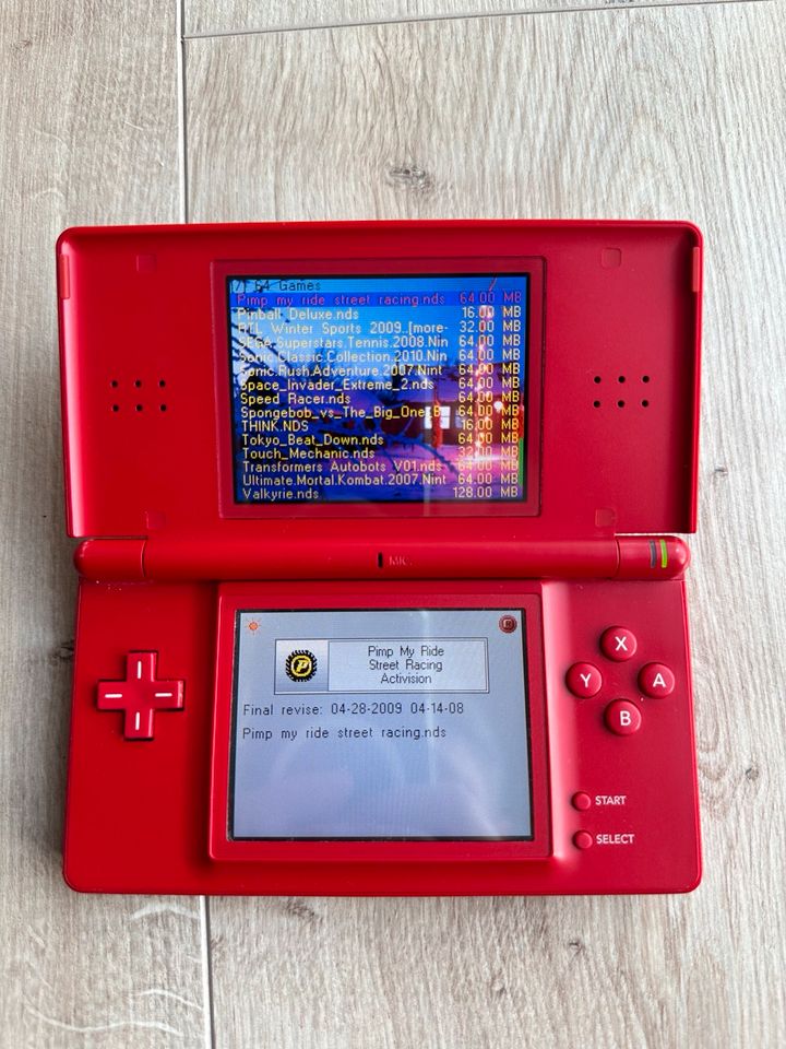 Nintendo DS Lite in Rot in Neumünster