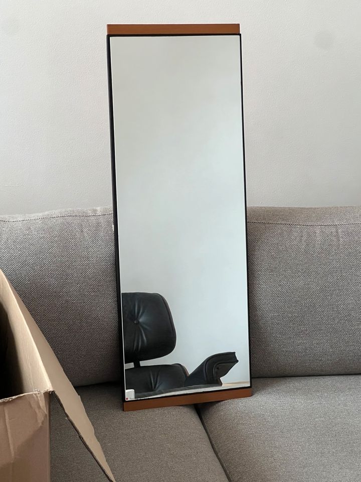 Super hübscher teak Spiegel mid century 60s 70s mirror in Berlin