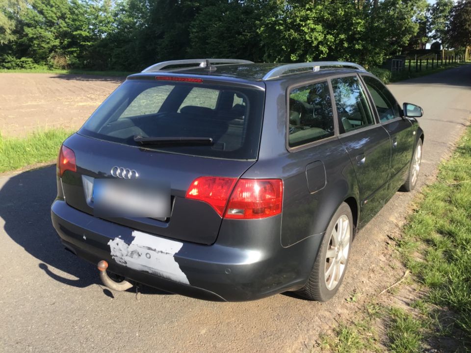 Audi A4 Avant Kombi 2.0 TDI Diesel S Line Automatik TÜV AHK Klima in Horstmar