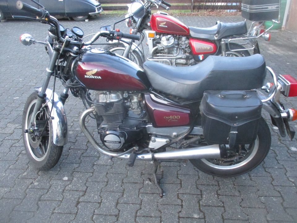 Honda CM 400 T 1983 Schlachtfest!! Alle Teile Bitte anfragen! in Saarbrücken