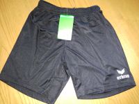 Erima Gr. 164 kurze Sporthose NEU Trainingsshort schwarz Short Berlin - Lichterfelde Vorschau