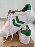 Herren Schuhe Hummel Größe 43-44 Hessen - Fulda Vorschau
