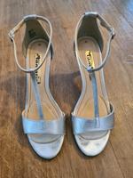 High Heels Silber Gr.40 Bonn - Beuel Vorschau