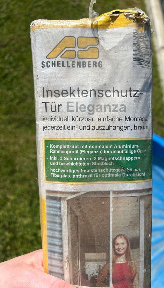 Fliegengittertür 2,10x 1 m, noch verpackt, dunkelbraun in Lauenau