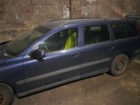 Volvo V 70 II Bj. 2003 Diesel D5 Ersatzteile Fahrertür Nordrhein-Westfalen - Emmerich am Rhein Vorschau