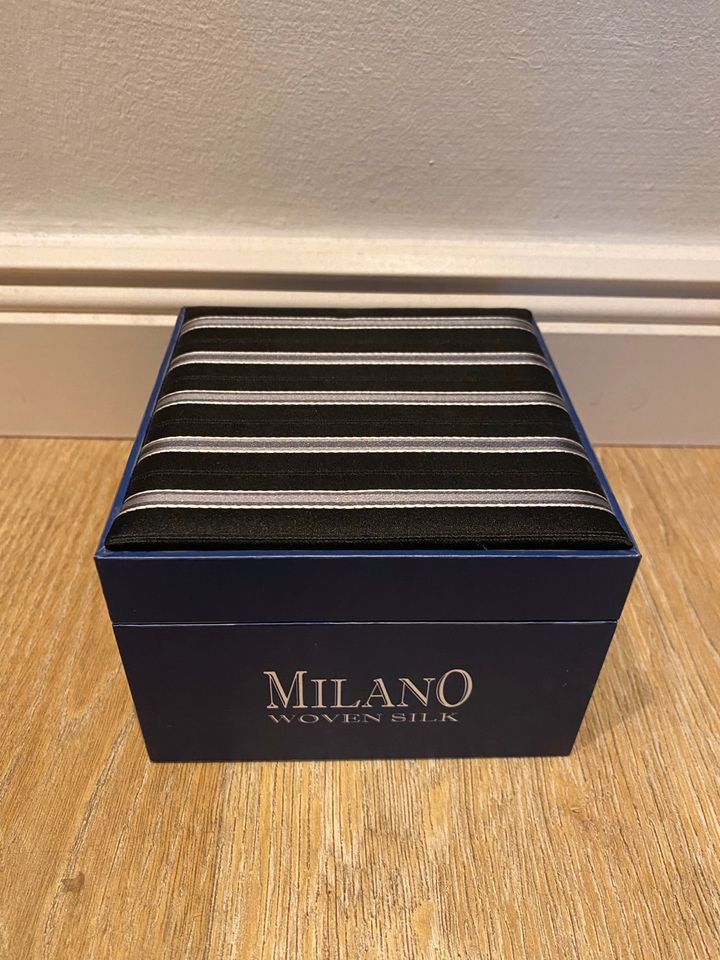 Milano Schlips Krawatte 100% Seide gestreift Business in Hamburg