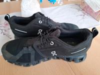 On Schuhe Gr. 38,5 schwarz Sportschuhe Hessen - Pohlheim Vorschau