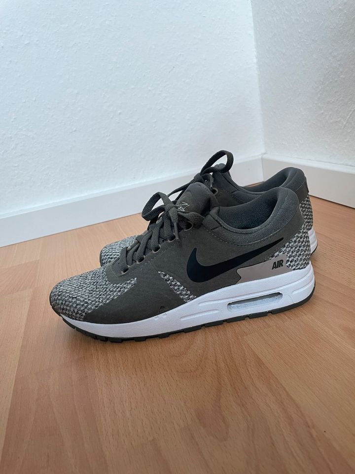 Nike Air Max Zero Größe 39, 24,5cm in Kiel