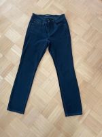 Jeans von Cambio dunkelblau Gr.40 München - Bogenhausen Vorschau