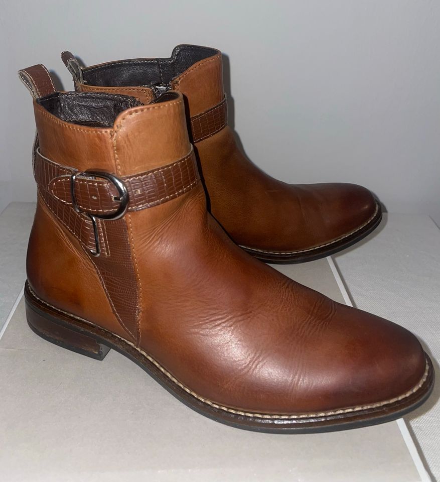 Stiefelette Chelsea Boot Braun Echtleder 39 in Hamburg