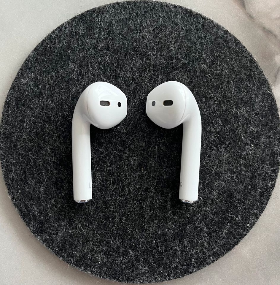 Air Pods 2. Generation in Karlsruhe