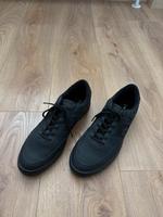 Männer Schnürschuhe Sneaker in schwarz von Lacoste gr.44 Köln - Pesch Vorschau