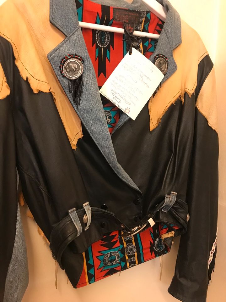 Damen Indianer Jacke Handarbeit aus USA in Stuttgart