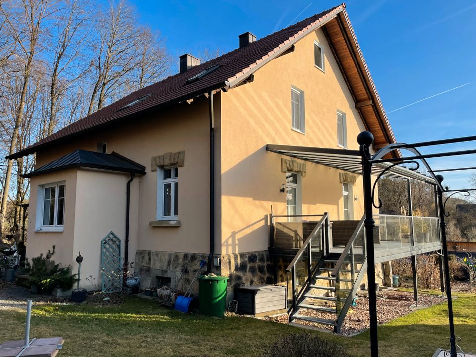 Anmutiges Landhaus in unvergleichlicher Lage - Nähe Bruck in Bruck