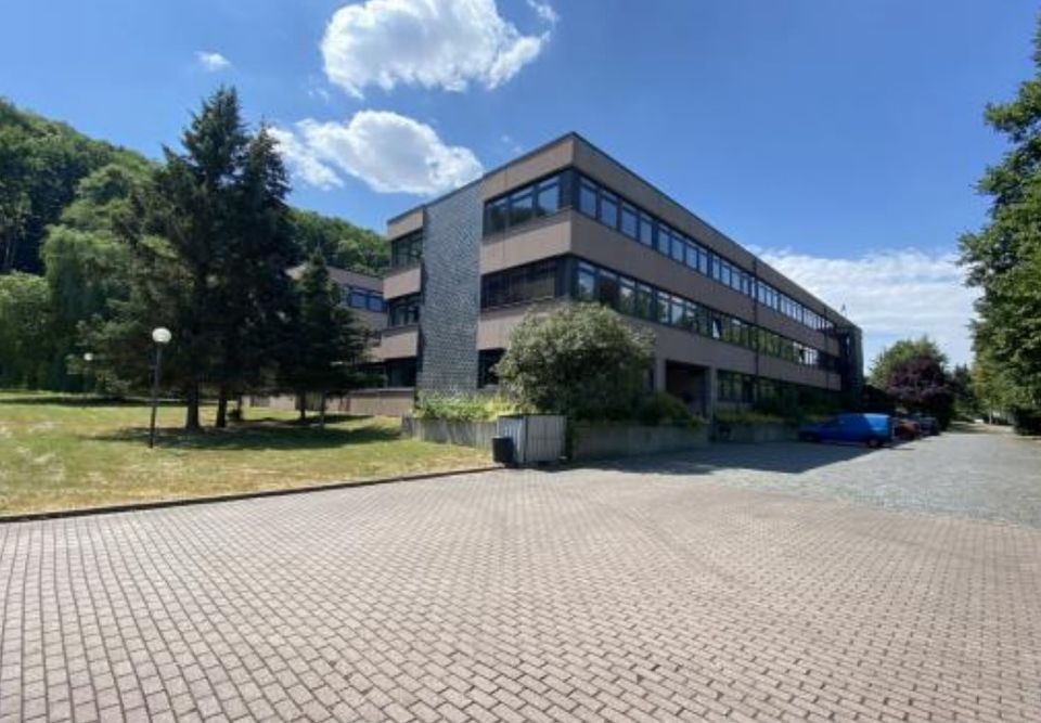 Büro-/ Praxisflächen Weida - Teilbar in Weida