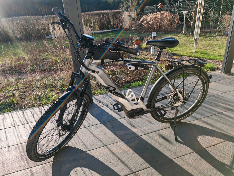 E-Bike Trekking Yamaha PW-X 75Nm 500Wh Akku top Zustand in Burg