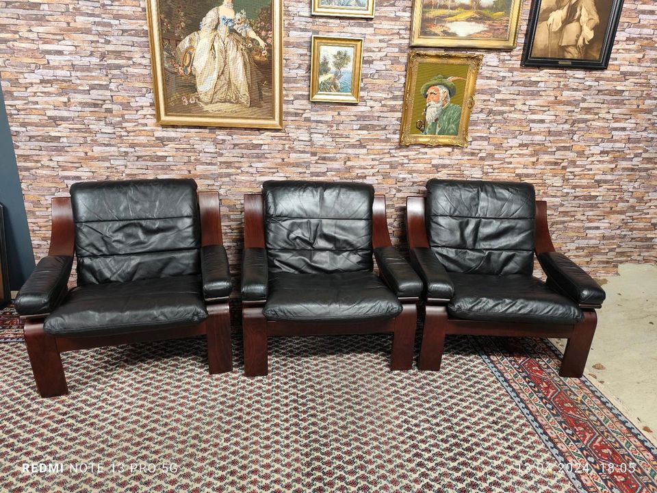 3X Vintage Sessel und Sofa in einem sehr guten Vintage Zustand in Düsseldorf