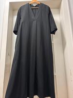 Maxikleid von COS Marburg - Wehrda Vorschau