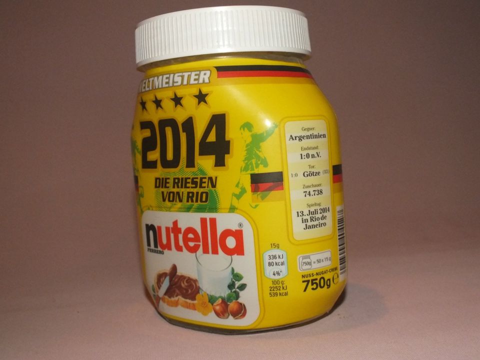 Leeres WM 2014 Nutella Glas in Freiberg