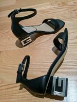 ✨GUESS Schwarze Ledersandalen, neuwertig in Gr. 35 Eimsbüttel - Hamburg Niendorf Vorschau