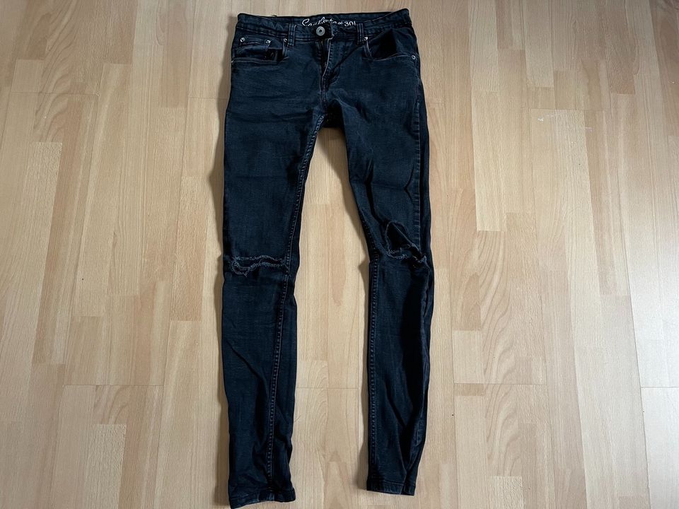 Schwarz, Skinny Jeans von Soulstar 30L in Löningen