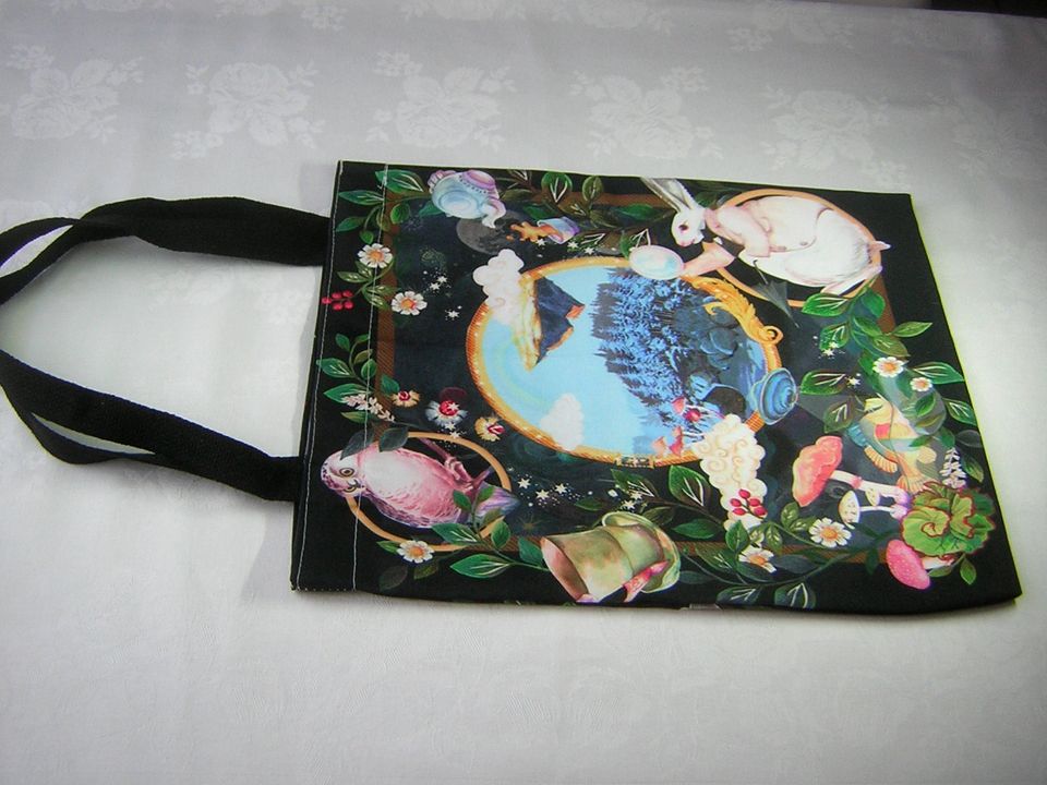 Tasche mit Henkeln Alice Hase Fliegenpilze Teetasse Beutel 30 cm in Werbellin