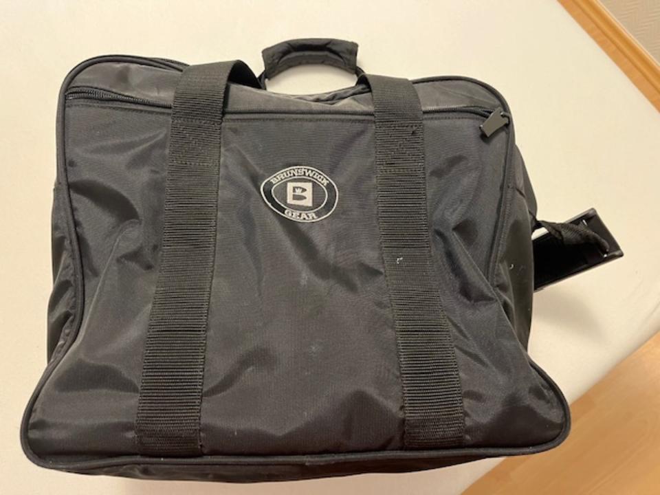 Bowlingkugel, Bowling, 16er Bowlingkugel, angefertigt, mit Tasche in Boltenhagen