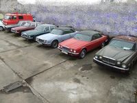 Jaguar XJ Serie 1+2+3 Motor Kotflügel Haube Achse Diff Leder Frankfurt am Main - Riederwald Vorschau