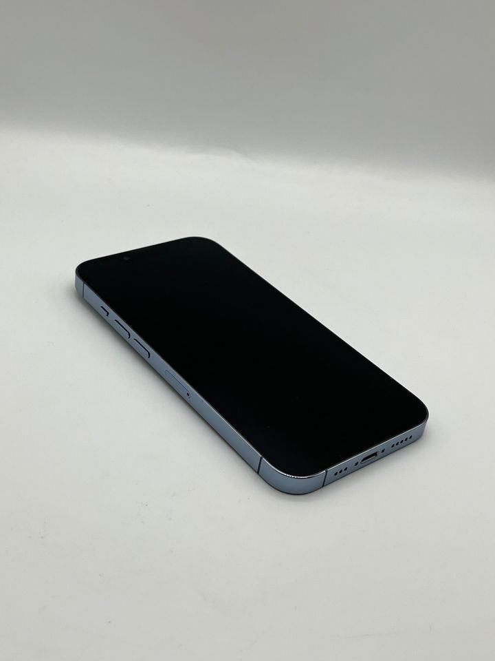 Apple iPhone 13 Pro / 128GB / Top Zustand / OVP + Zubehör in Neumünster