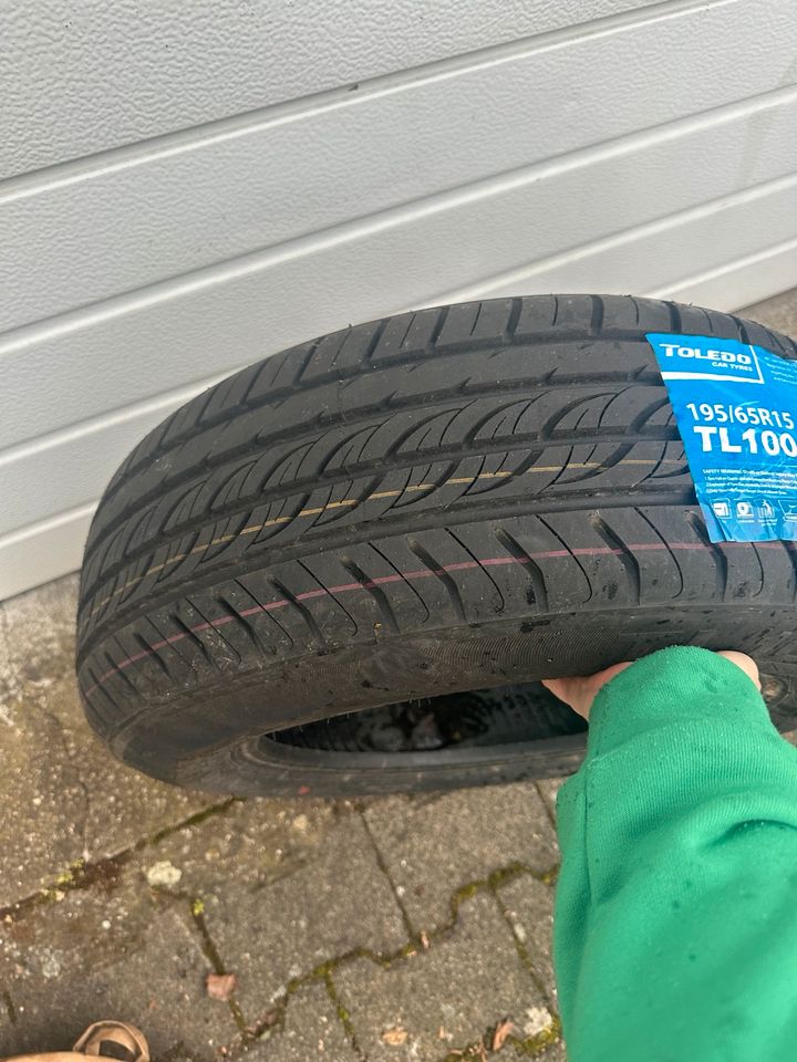 1. Reifen  195/65R15  91H in Karben