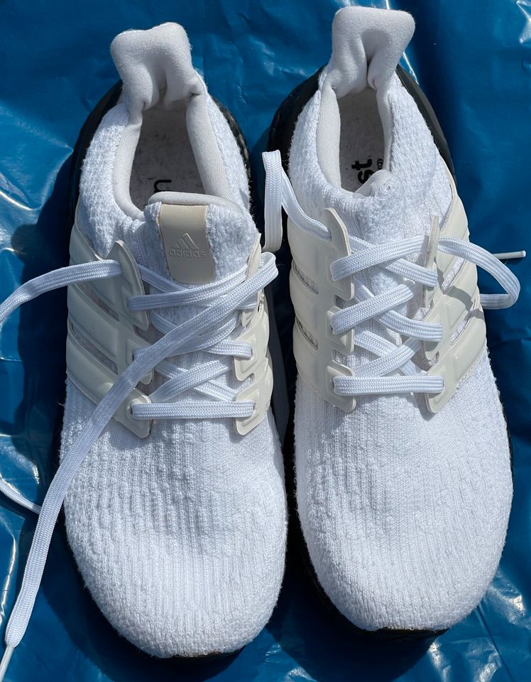 Adidas Ultra Boost Gr.41, weiß in Nürnberg (Mittelfr)