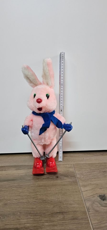 Duracell Hase "Skiing Bunny" defekt / Osterhase in Radebeul