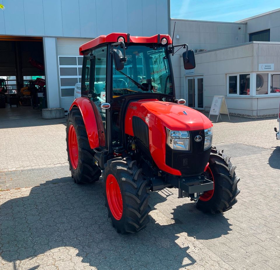 Kubota L1-522DC Kleintraktor, Kompakttraktor mit Kabine in Tönisvorst