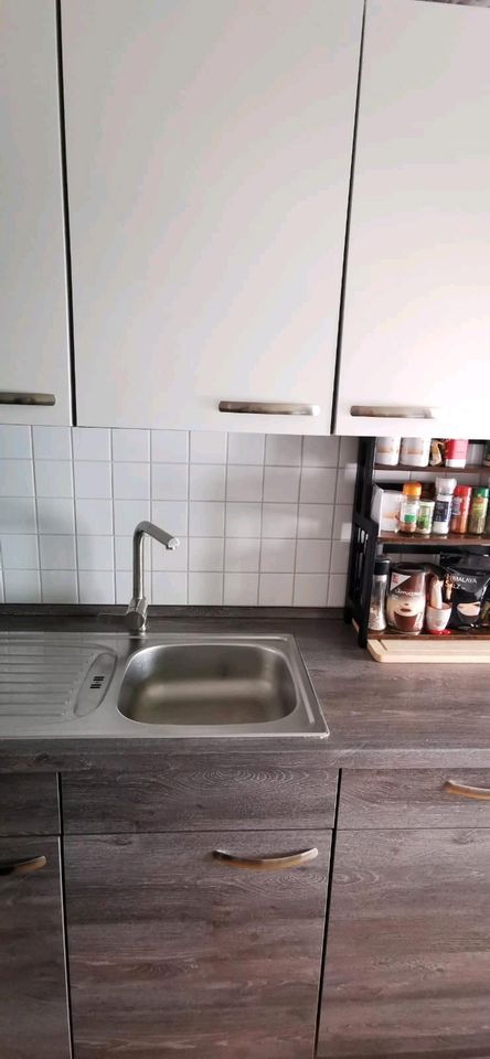 Einbauküche: Küchenzeile (3,15m) mit E-Geräten in Leipzig