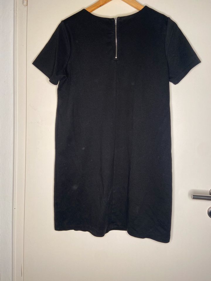 Esmara schwarzes Kleid Größe M 40/42 in Dortmund