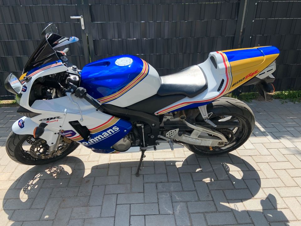 Honda CBR 600 RR in Alzenau