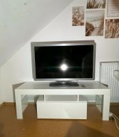 TV Board weiss LED Beleuchtung wie neu !!! Nordrhein-Westfalen - Wachtberg Vorschau