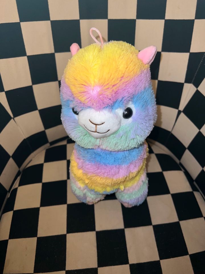 Flo‘s Toys Rainbow Alpaca / Lama Stofftier in Berlin