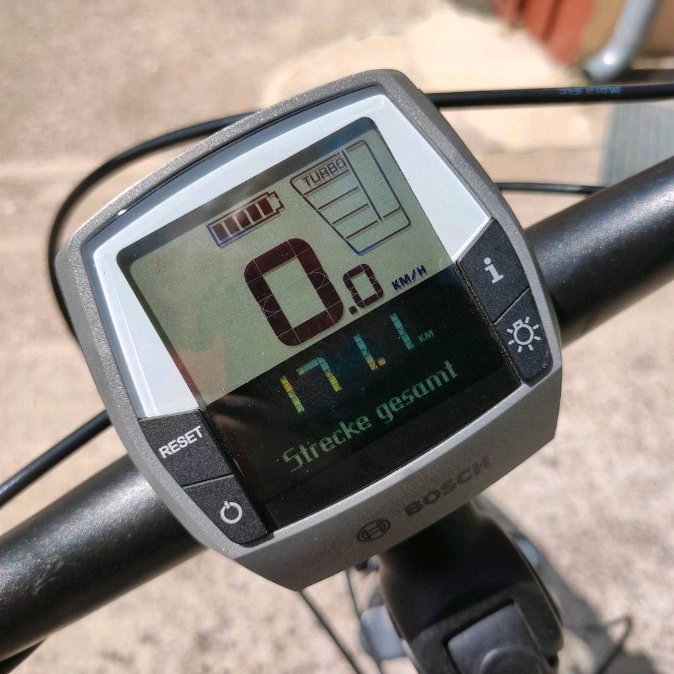E - Bike Tiefeinsteiger Kreidler neuwertig 28"  RH 50 cm in Neuenstein