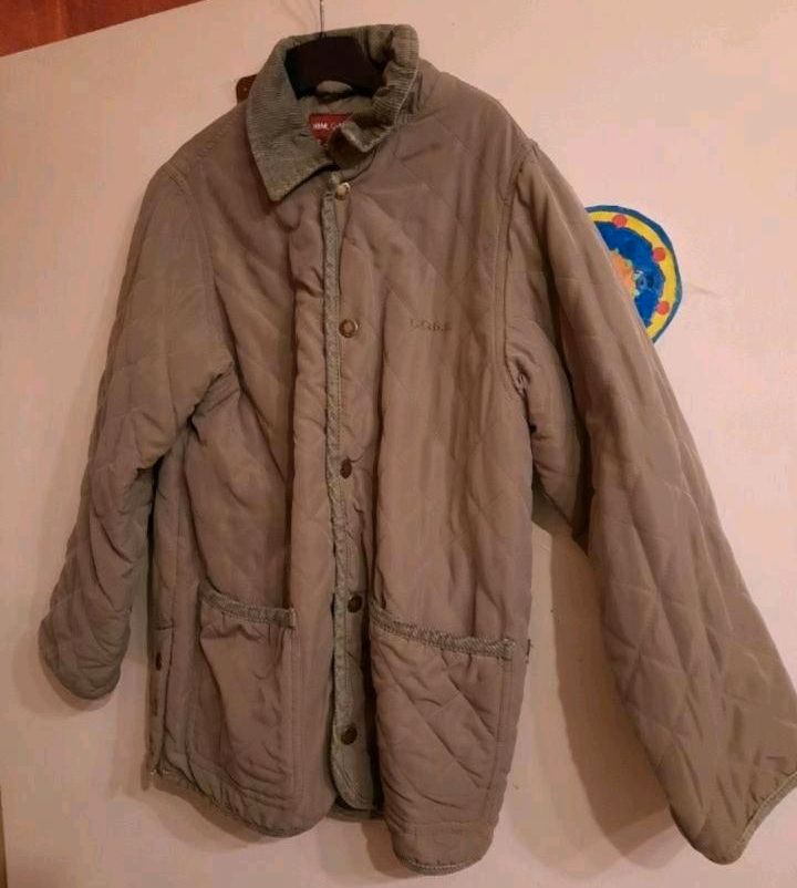 Neu H&M Steppjacke Khaki Gr.134 unisex Jacke, gewaschen und unget in Hannover