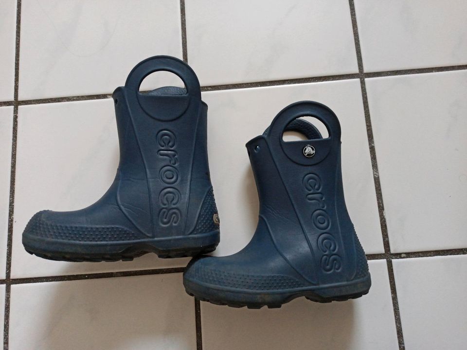 Gummistiefel verschiedene Größen Elefanten Crocs in Rühen