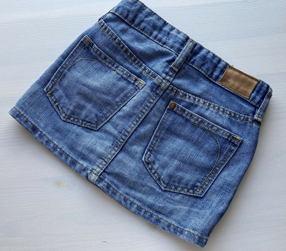 H&M - Jeans - Rock - Größe 98 - blau in Auetal