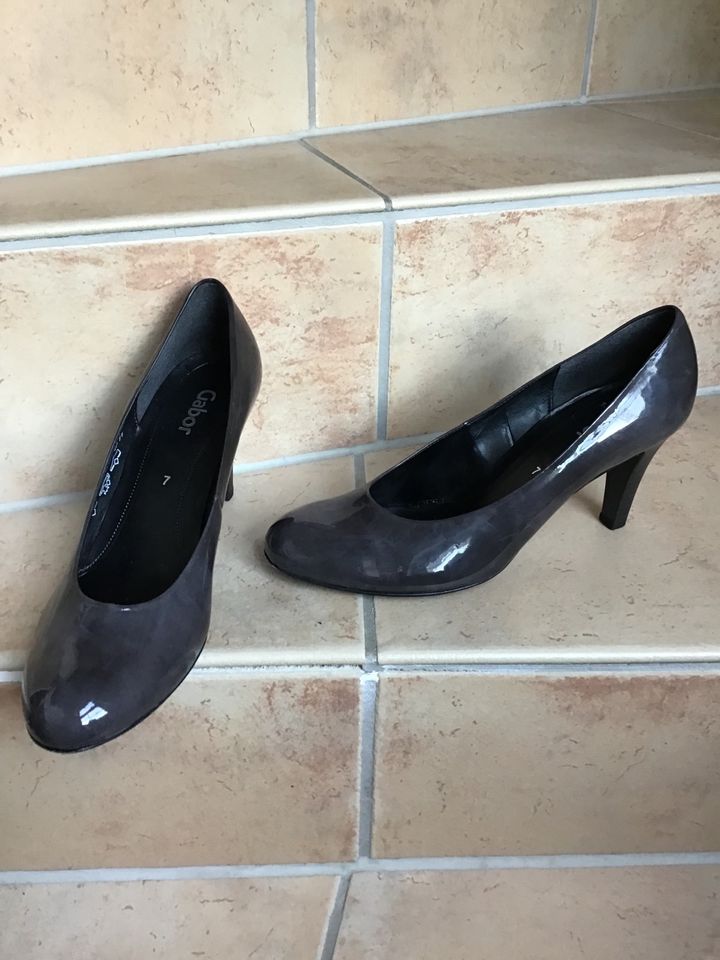 Konsultation videnskabelig virksomhed Gabor Pumps lila Gr. 7 (40,5) Neu in Hessen - Liederbach | eBay  Kleinanzeigen ist jetzt Kleinanzeigen