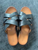 Pantolette Damen Gr 40 Leder Drievholt Hamburg Hessen - Bad Vilbel Vorschau