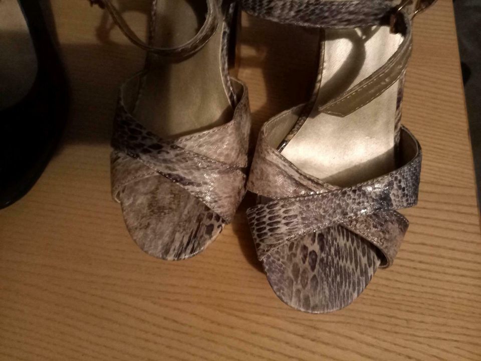 Catwalk 39 high heels Blockabsatz Echt Leder Kork Sandalen in Dortmund